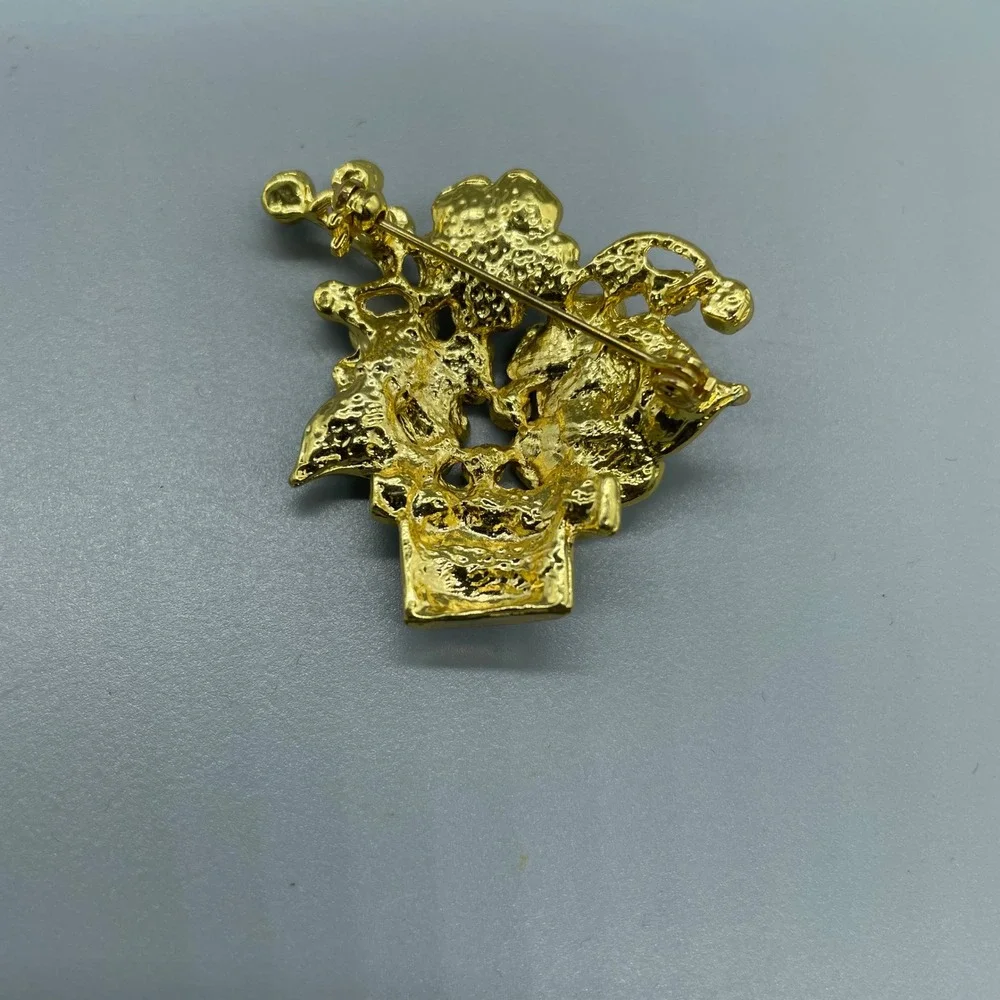 Floral‎ Flower Basket Brooch Pin Enamel Rhinestone Gold Tone Colorful Garden